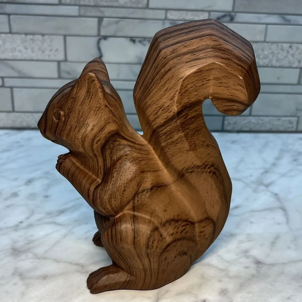 Squirrel Figurine Statue Nature Animal Wildlife Forrest Woods Home Decor (1lb)